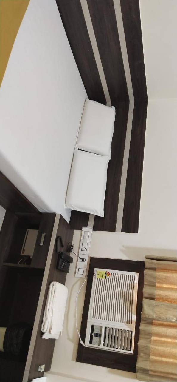 Mp Residency Hotel Кумбаконам Екстериор снимка