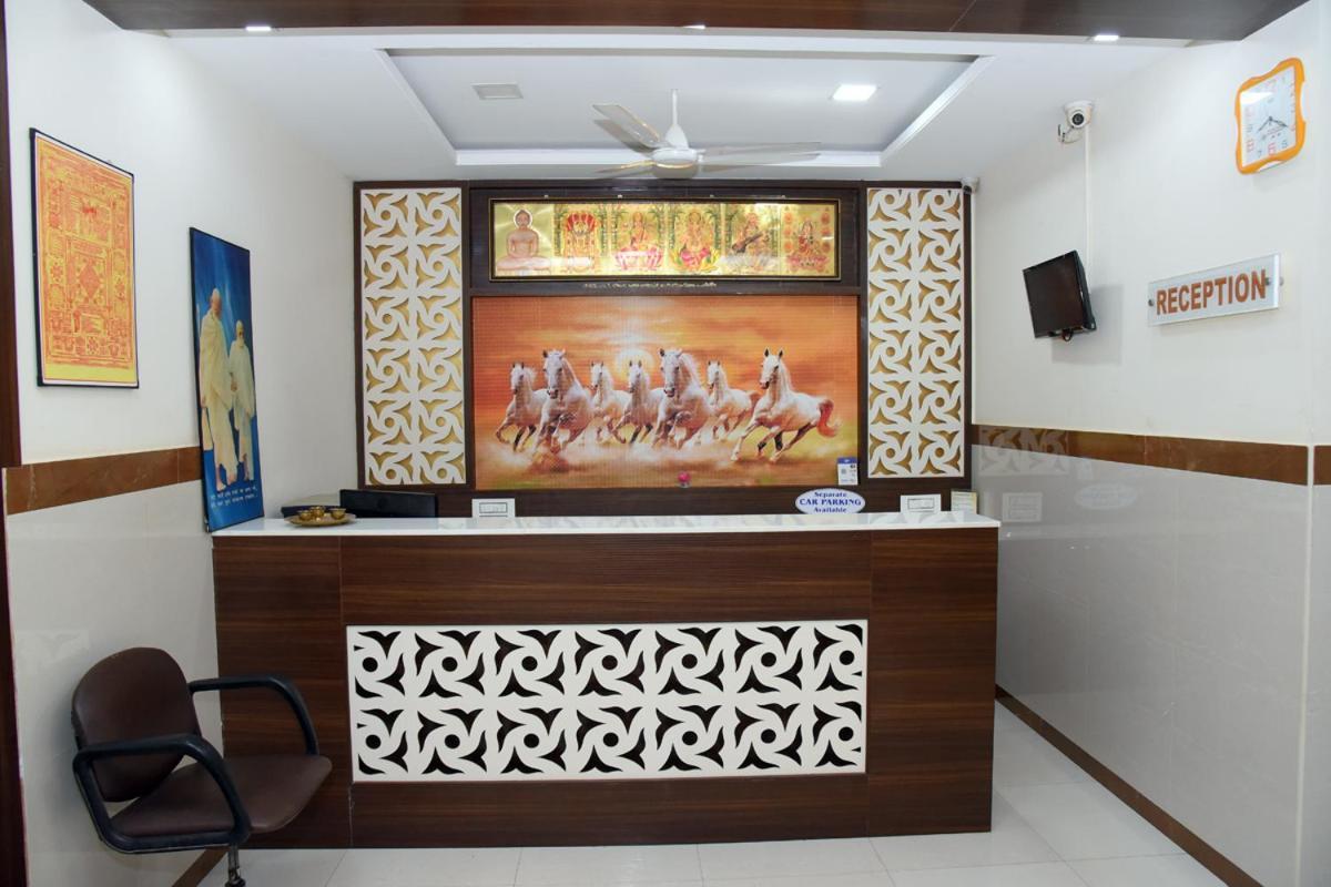Mp Residency Hotel Кумбаконам Екстериор снимка