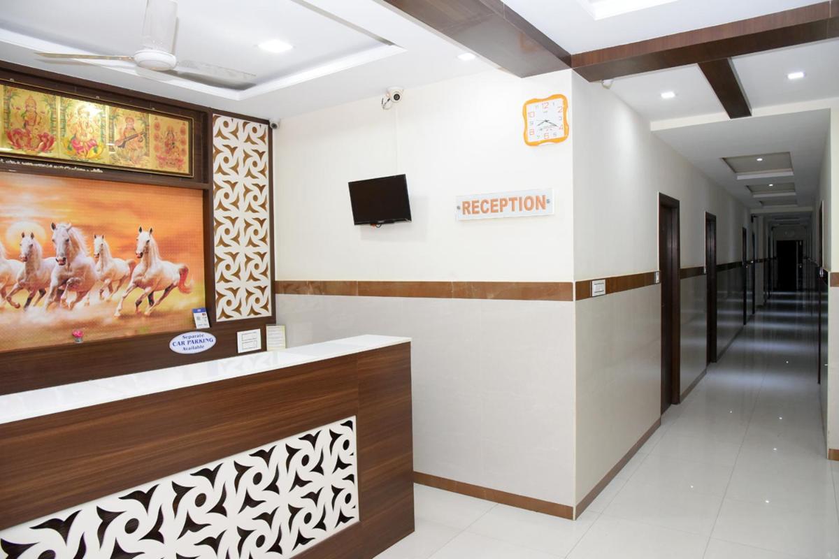 Mp Residency Hotel Кумбаконам Екстериор снимка