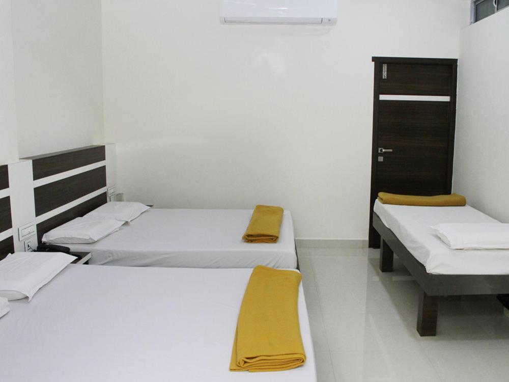 Mp Residency Hotel Кумбаконам Екстериор снимка