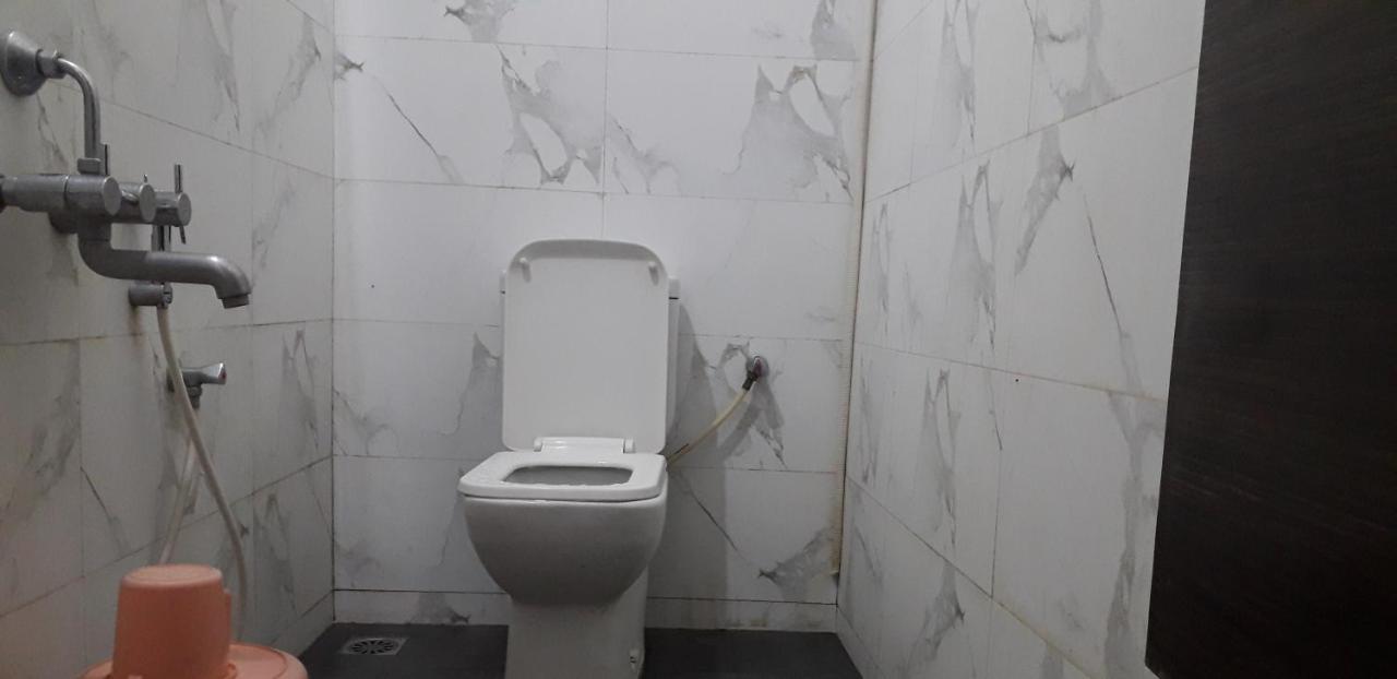 Mp Residency Hotel Кумбаконам Екстериор снимка